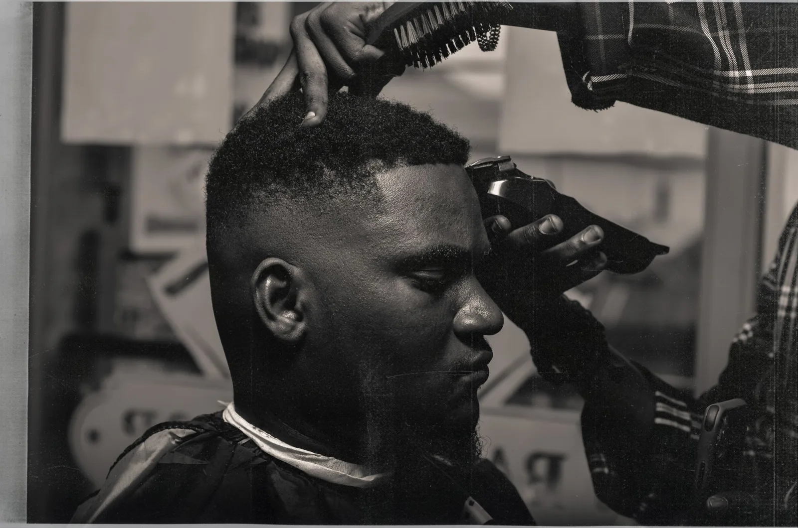 AI rebooking and retention workflow for a barbershop